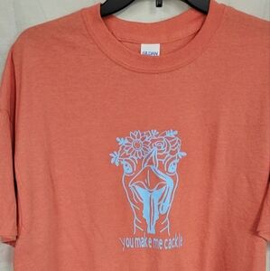 You Make Me Cackle Chicken Floral Tee XL Unisex Color Peachy